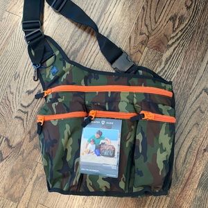 NWT Diaper Dude camo and orange messenger bag